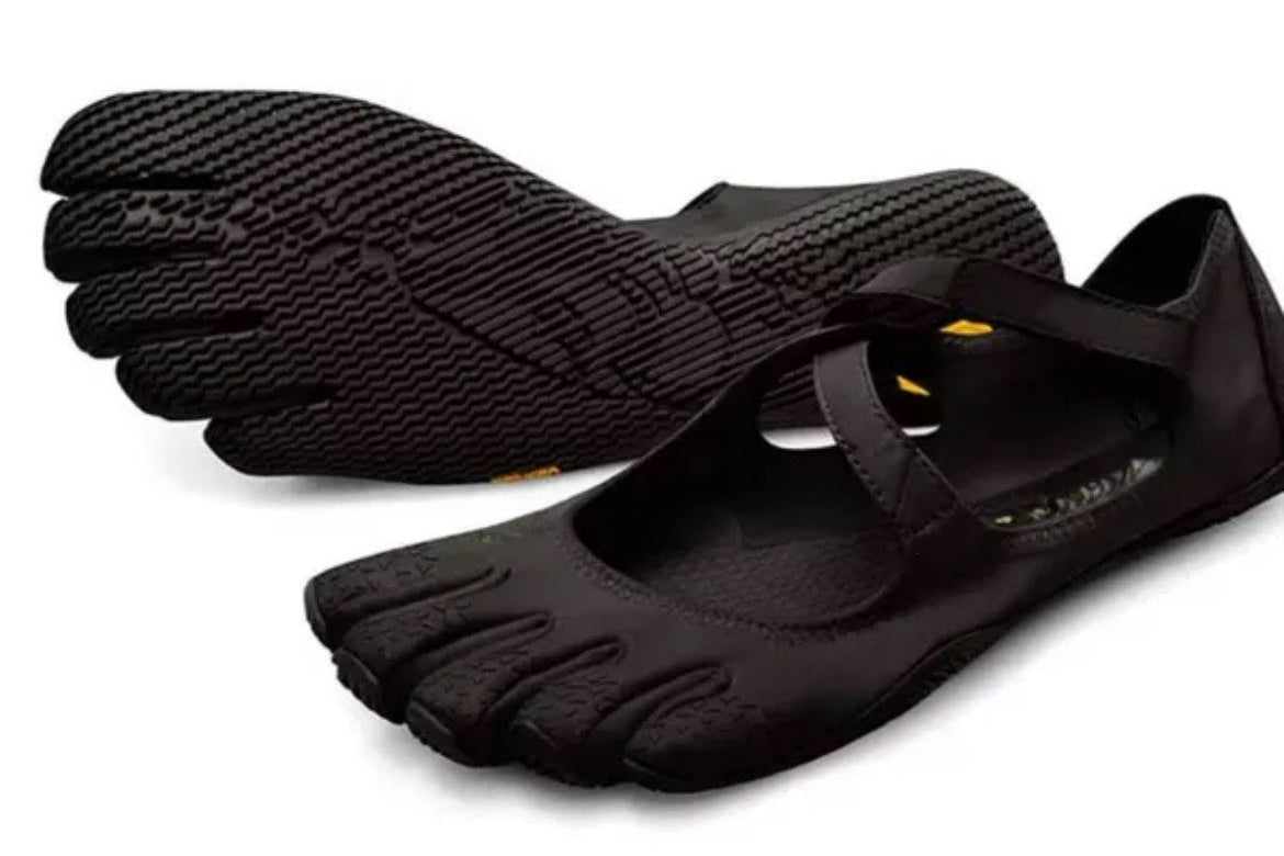 Vibram FiveFingers barefoot shoes in black